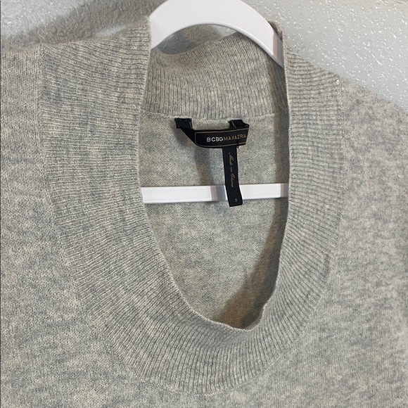 BCBGMAXAZRIA Beige/Gray Short Sleeve Sweater Dress Ruffle Hem Knit Wool/Cashmere - Picture 4 of 11